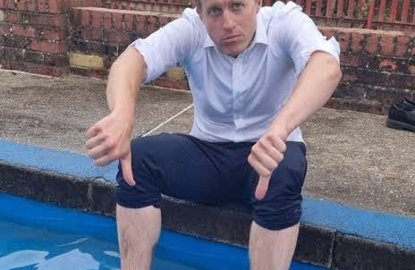 Dr Ben Spencer MP opposes closing Weybridge paddling pools