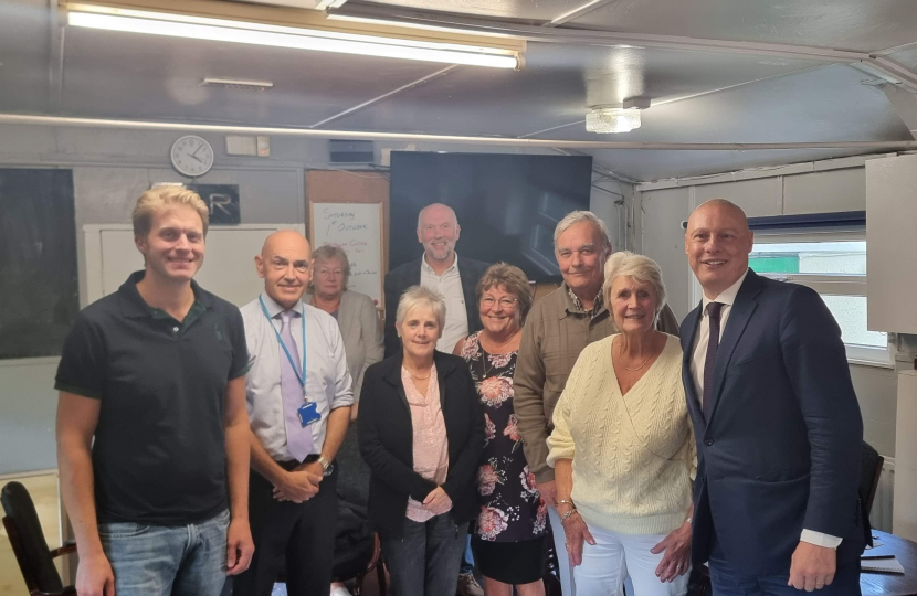 Dr Ben Spencer MP and Cllr Jonathan Hulley with residents from Fangrove Park